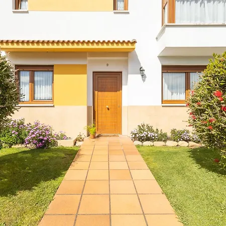 別荘 La Pergola サンティリャーナ・デル・マル